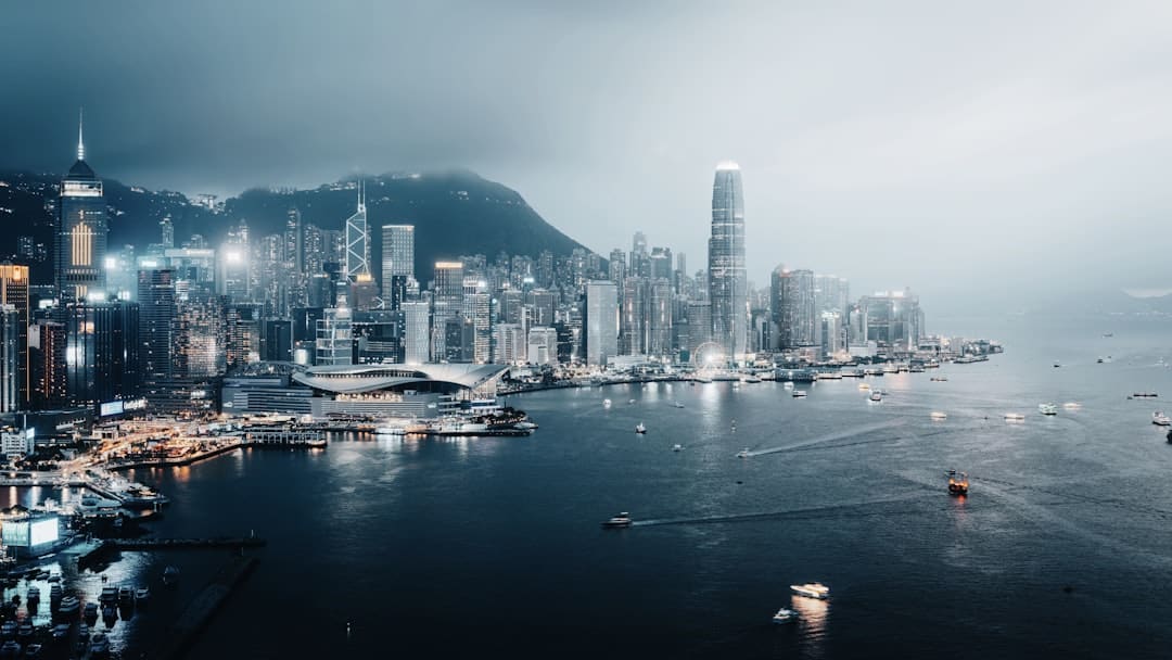 撑不下去了！深圳一知名企业宣告关闭，宣称无力持续付出罢工待遇
